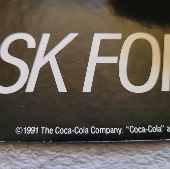 Vintage Coca-Cola Refresh Yourself! 3D Cardboard Advertising Display Poster - Picture 2 of 12
